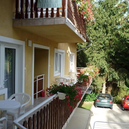 מלון Hévíz Attila Apartmanhaz מראה חיצוני תמונה