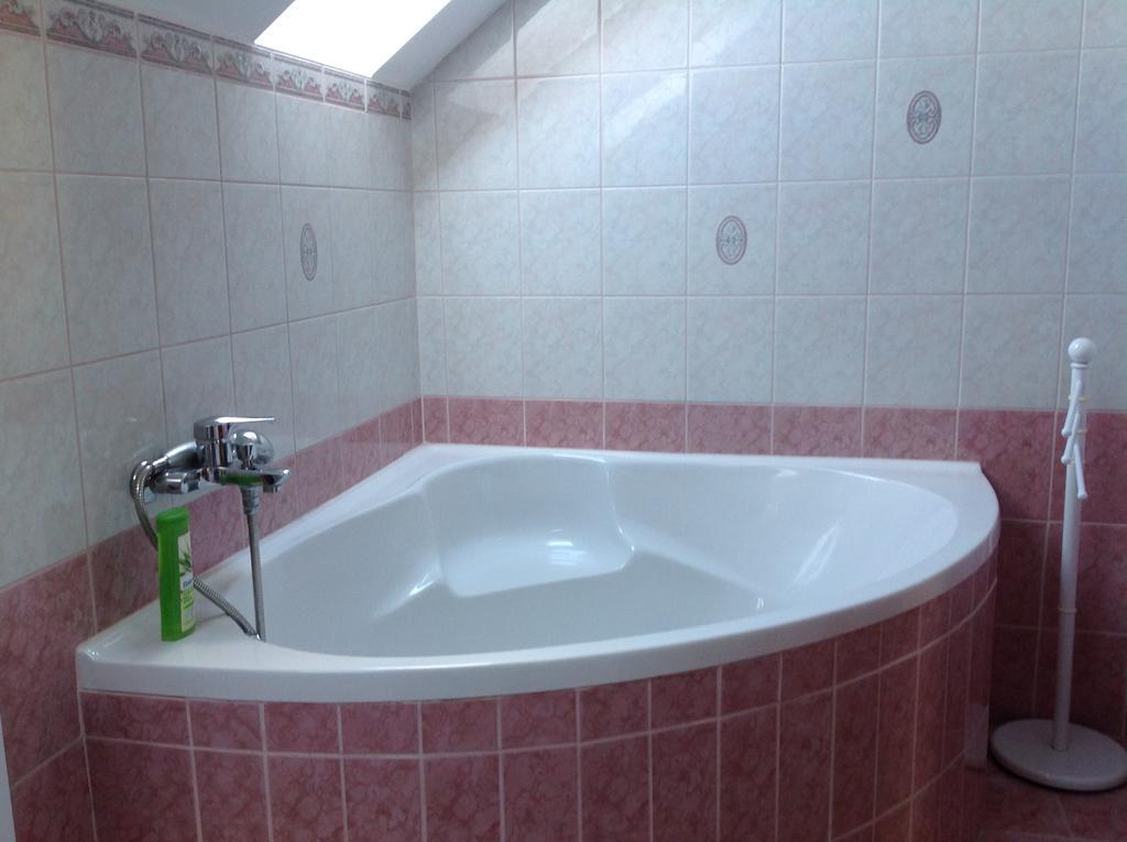 מלון Hévíz Attila Apartmanhaz חדר תמונה