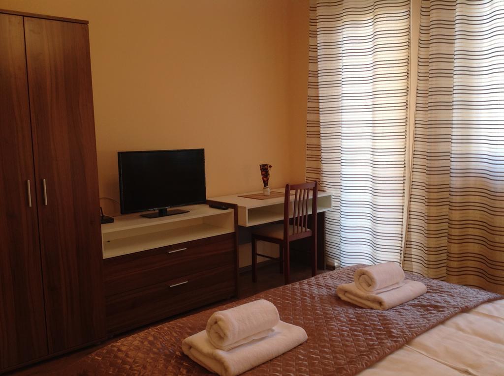 מלון Hévíz Attila Apartmanhaz חדר תמונה